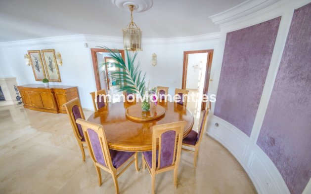 Wiederverkauf - Villa - Benalmadena - Benalmadena Centro