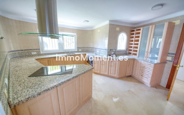 Wiederverkauf - Villa - Benalmadena - Benalmadena Centro