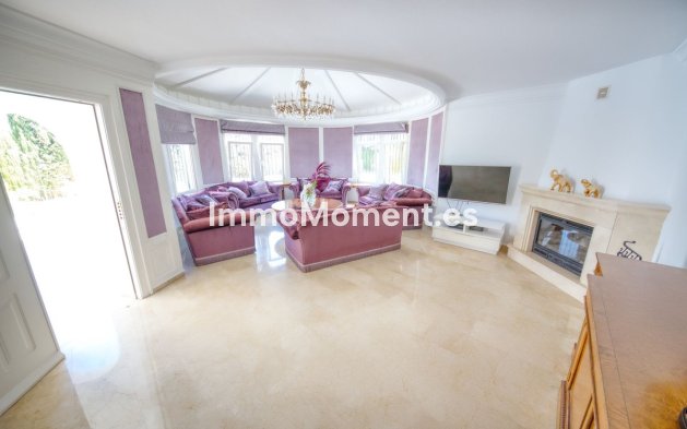 Wiederverkauf - Villa - Benalmadena - Benalmadena Centro