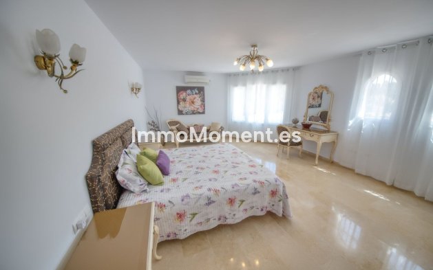 Wiederverkauf - Villa - Benalmadena - Benalmadena Centro