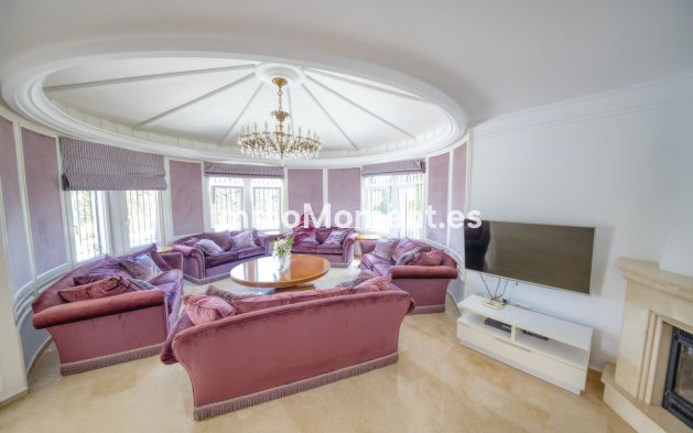 Wiederverkauf - Villa - Benalmadena - Benalmadena Centro