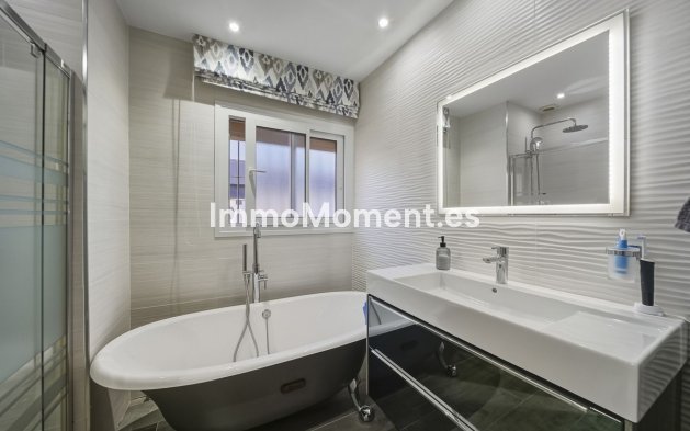 Wiederverkauf - Villa - Benalmadena - Benalmadena Costa