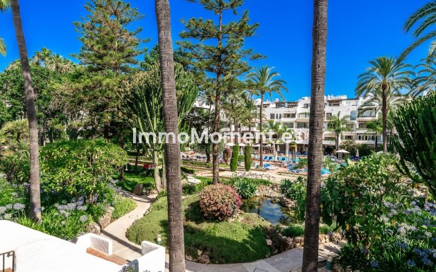 Wiederverkauf - Wohnung - Marbella - Puerto Banús