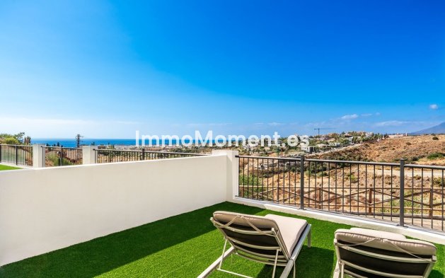Resale - Apartment - El Paraiso - New Golden Mile