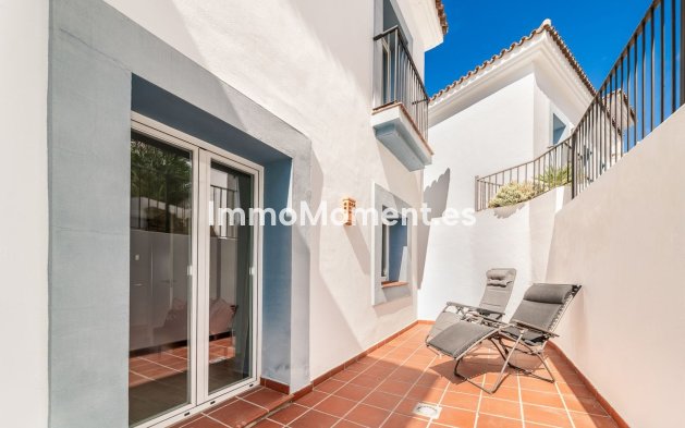 Resale - Apartment - El Paraiso - New Golden Mile