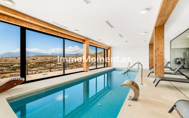 Resale - Apartment - El Paraiso - New Golden Mile