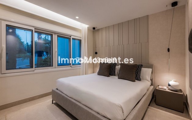 Wiederverkauf - Wohnung - Estepona  - New Golden Mile