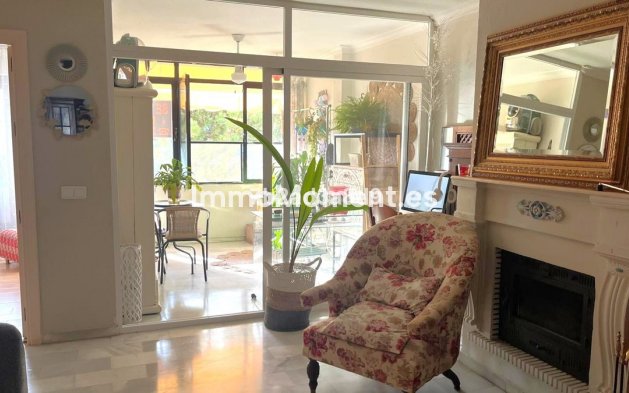 Wiederverkauf - Wohnung - Marbella - Puerto Banús