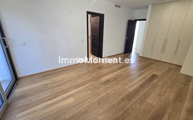 Wiederverkauf - Villa - Marbella - The Golden Mile