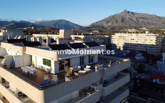 Wiederverkauf - Wohnung - Marbella - Puerto Banús