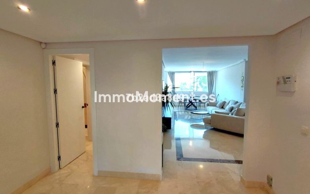 Reventa - Apartamento - Marbella - Nagüeles