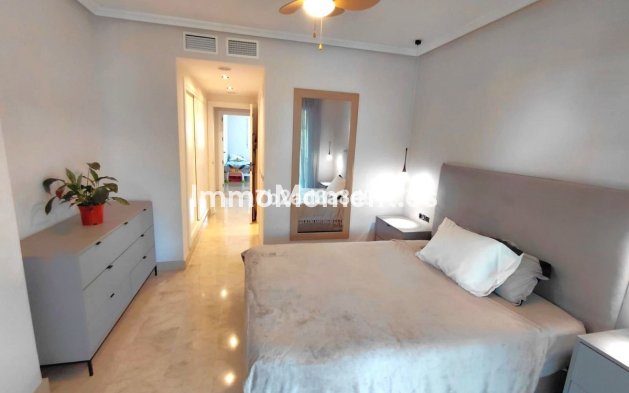 Reventa - Apartamento - Marbella - Nagüeles