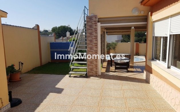 Revente - Villa - Orihuela - Los Balcones