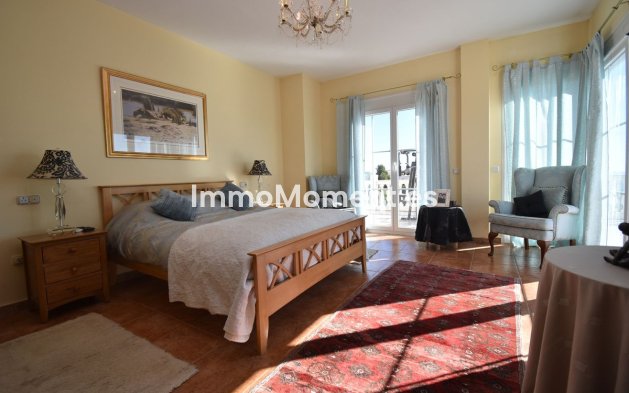 Resale - Villa - Mijas - Mijas Centro