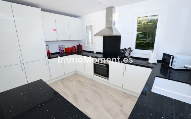 Wiederverkauf - Villa - Benalmadena - Benalmadena Centro