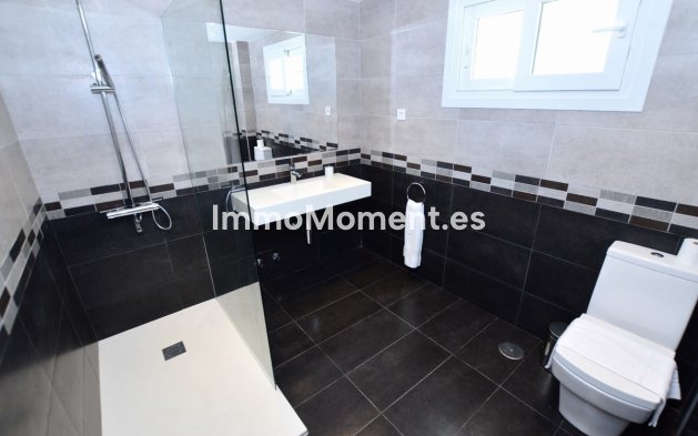 Wiederverkauf - Villa - Benalmadena - Benalmadena Centro