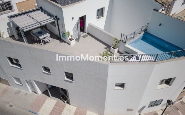 Resale - Villa - Marbella - San Pedro de Alcántara