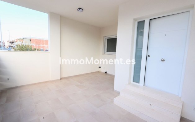 Resale - Villa - Pilar de la Horadada - Pilar de la Horadada Centro