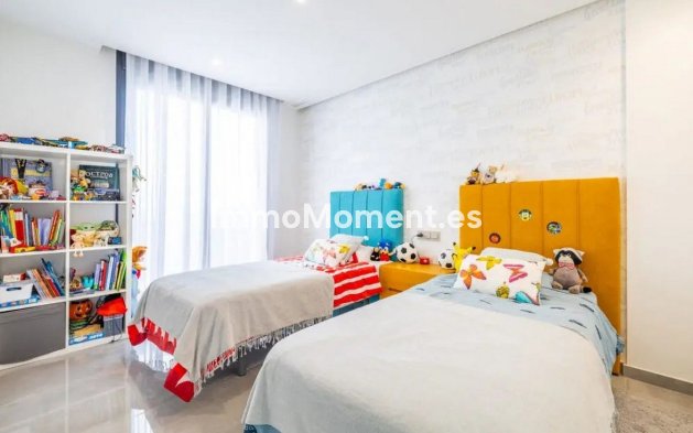 Wiederverkauf - Villa - Orihuela - Los Balcones