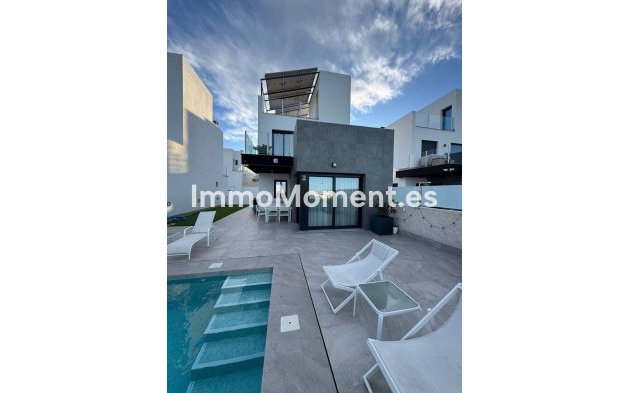 Wiederverkauf - Villa - Orihuela - Los Balcones