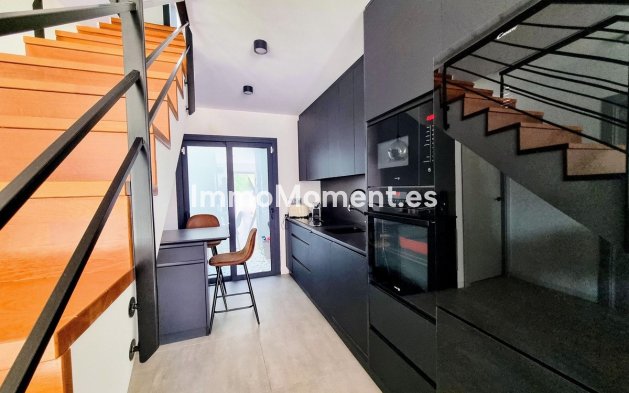 Revente - Villa - Orihuela - Mil Palmeras