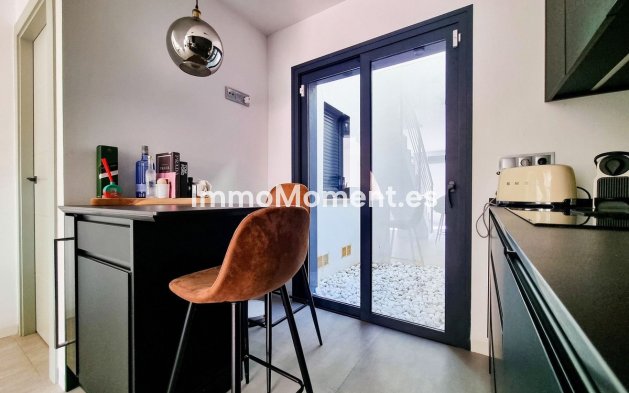 Revente - Villa - Orihuela - Mil Palmeras