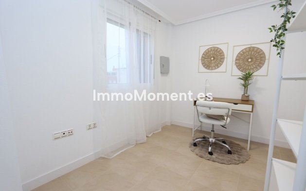 Revente - Appartement - Torrevieja - Torrevieja Centro