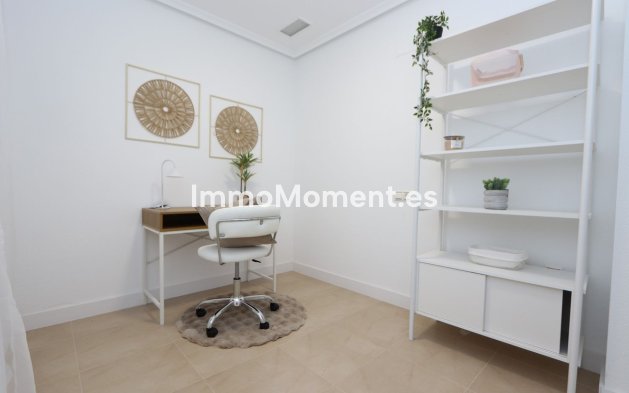 Revente - Appartement - Torrevieja - Torrevieja Centro