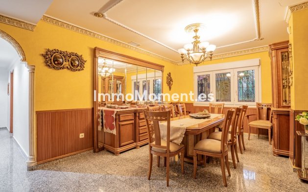Revente - Villa - Benalmadena - Benalmadena Pueblo