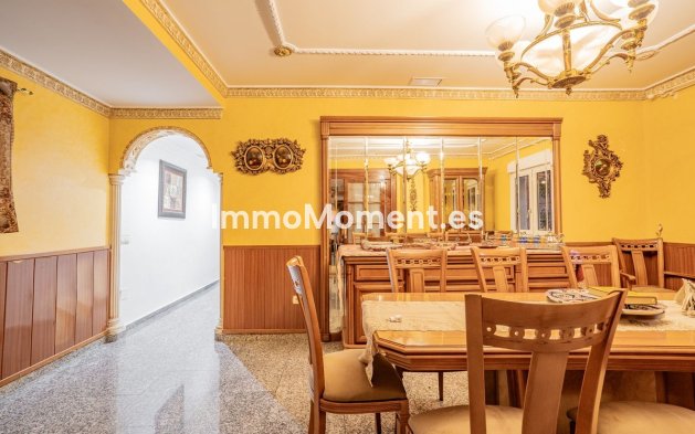 Revente - Villa - Benalmadena - Benalmadena Pueblo