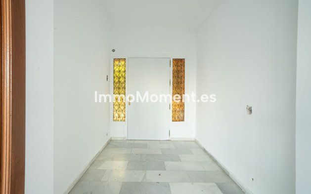 Revente - Villa - Benalmadena - Benalmadena Pueblo