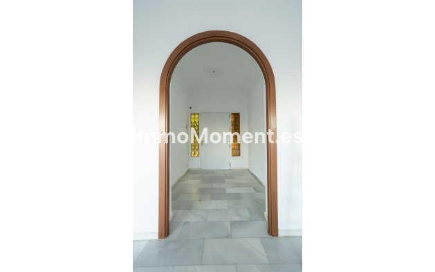 Revente - Villa - Benalmadena - Benalmadena Pueblo