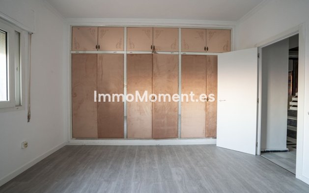 Revente - Villa - Benalmadena - Benalmadena Pueblo