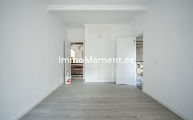 Revente - Villa - Benalmadena - Benalmadena Pueblo