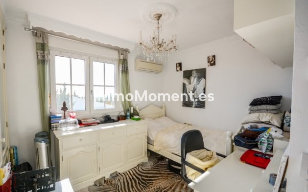 Wiederverkauf - Villa - Estepona  - Estepona Centro