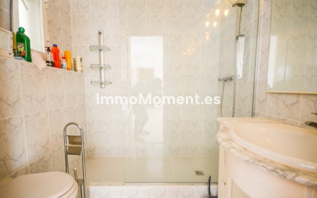 Wiederverkauf - Villa - Estepona  - Estepona Centro