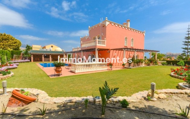 Wiederverkauf - Villa - Benalmadena - Benalmadena Centro