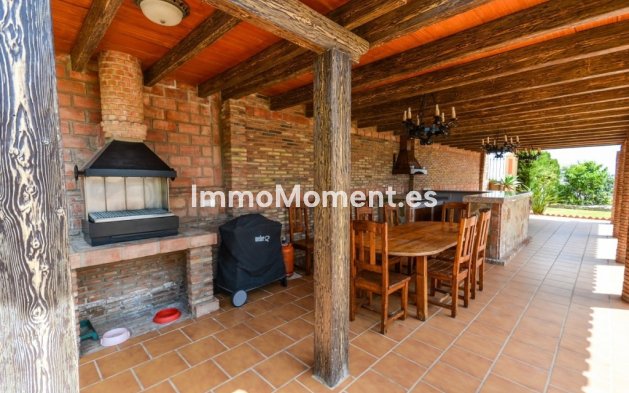 Wiederverkauf - Villa - Benalmadena - Benalmadena Centro