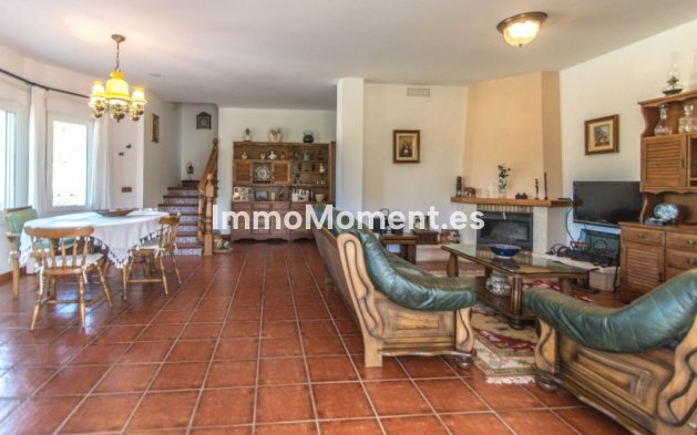 Revente - Maison de campagne - Intérieur                       - Coín