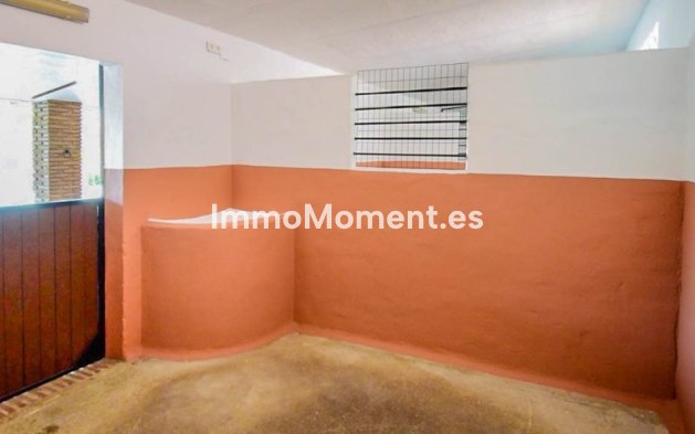 Revente - Maison de campagne - Intérieur                       - Coín