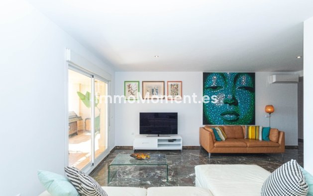 Resale - Apartment - Fuengirola - Carvajal