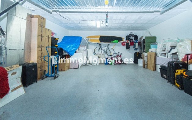 Resale - Apartment - Fuengirola - Carvajal