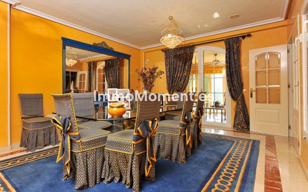 Revente - Villa - Benalmadena - Benalmadena Centro