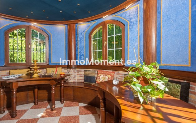 Revente - Villa - Benalmadena - Benalmadena Centro