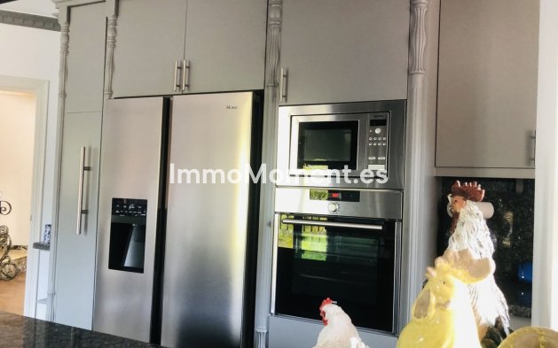 Wiederverkauf - Villa - Benalmadena - Benalmadena Centro