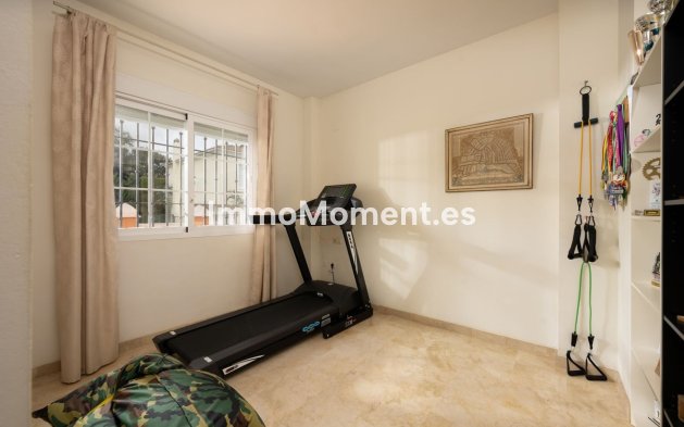 Reventa - Villa - Marbella - Elviria