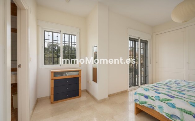 Reventa - Villa - Marbella - Elviria