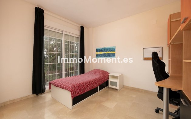 Reventa - Villa - Marbella - Elviria