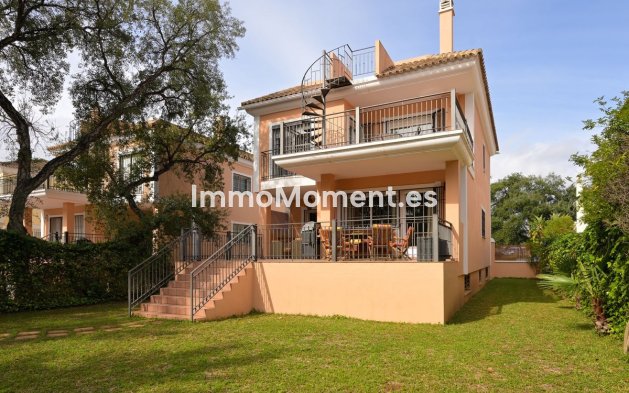 Reventa - Villa - Marbella - Elviria