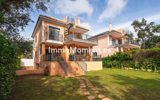 Reventa - Villa - Marbella - Elviria